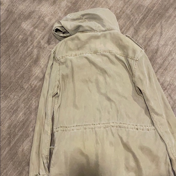 Aritzia fall jacket - Picture 2 of 2